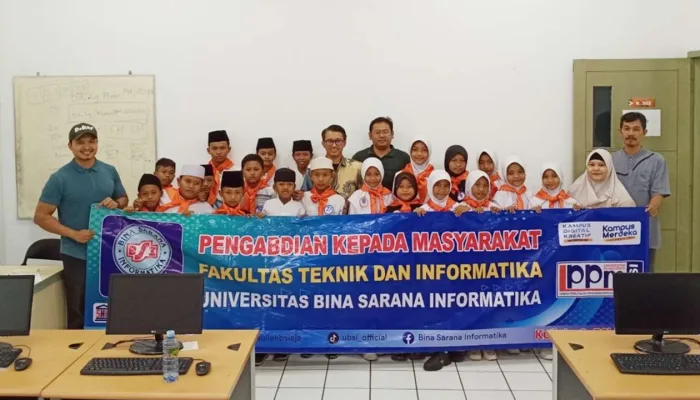 UBSI Gelar Pelatihan Desain Canva untuk Anak-anak Yayasan Yatim Mandiri