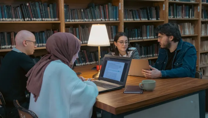 Kampus Bebas Uang Pangkal yang Dekat dengan Purbalingga