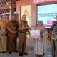 Pemkab Banyumas Salurkan Bansos Rp195 Juta untuk 26 Penderes Korban Kecelakaan Kerja