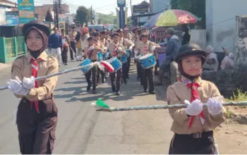 Drumband Gita Dewa Satria Semarakkan Penyambutan Tim Penilai Kwarran Tergiat Banyumas 2026
