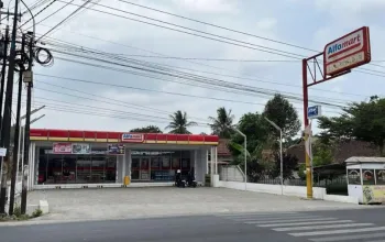 Parkir Gratis Alfamart Banyumas