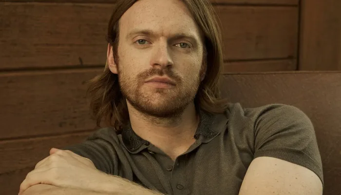 5 Fakta Finneas Keluar dari Tur Ed Sheeran dalam Kasus Macklemore
