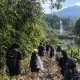 Ilustrasi orang di tempat healing di Purwokerto
