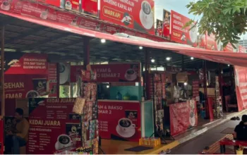 Pedagang Menara Teratai Tolak Relokasi, Khawatir Omzet Menurun