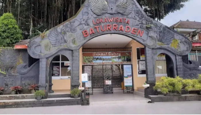 Lokawisata Baturraden Purwokerto tempat rekreasi keluarga di Banyumas
