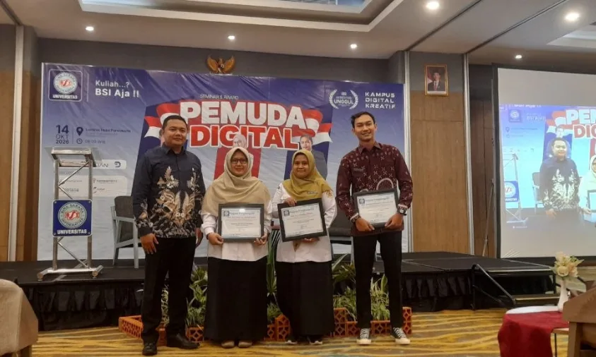 UBSI Purwokerto Berikan Penghargaan kepada Tiga Sekolah