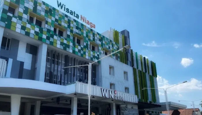 Hotel Wisata Niaga Purwokerto penginapan budget bersih di pusat kota