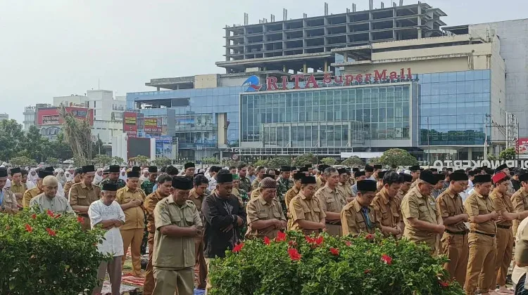 Salat Istisqa digelar di Purwokerto di tengah kekeringan